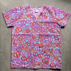 XS scrub top